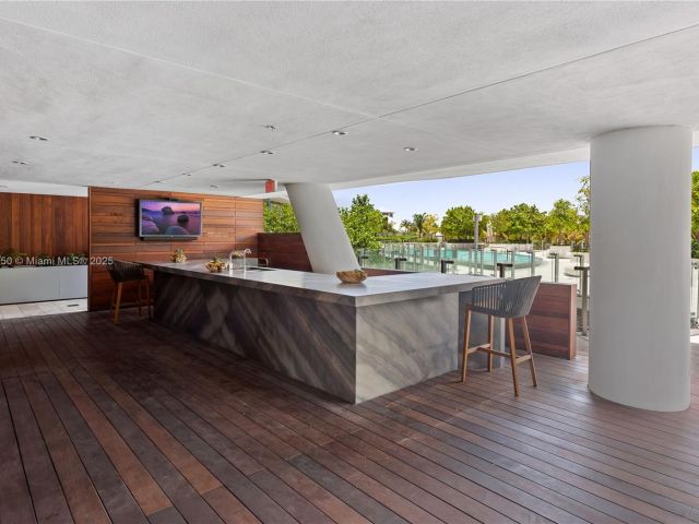 Apartment for sale  Unit #108 - photo 6044050