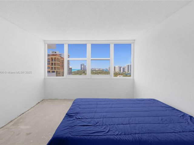 Apartment for sale  Unit #1708 - photo 6008362