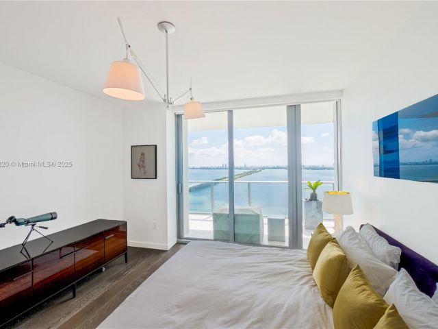 Apartment for sale  Unit #3606 - photo 6008156