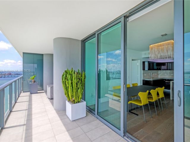 Apartment for sale  Unit #3606 - photo 6008160