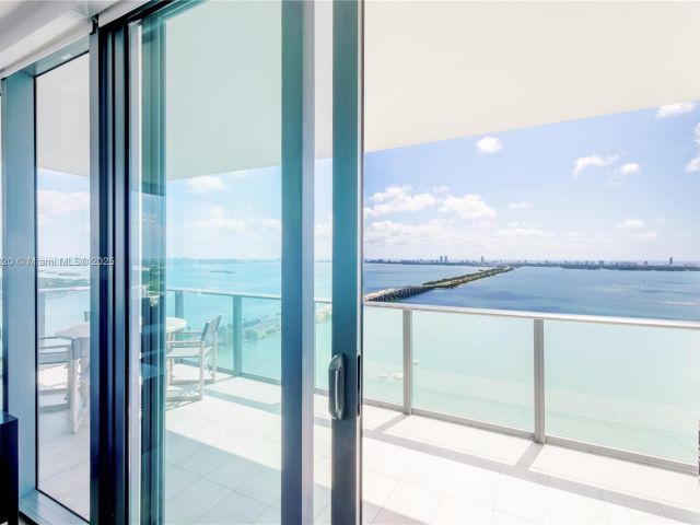 Apartment for sale  Unit #3606 - photo 6008163