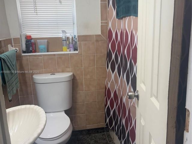 Home for sale at 2530 Washington St - photo 6006296