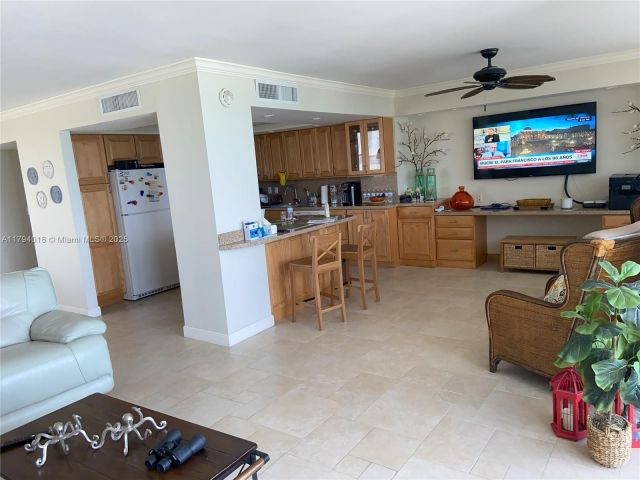 Apartment for sale  Unit #716 - photo 6008842