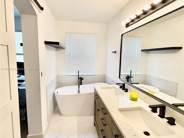 Home for rent at 1120 Canella Ln - photo 6013039