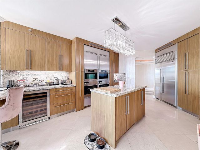 Apartment for sale  Unit #2813 - photo 6009068