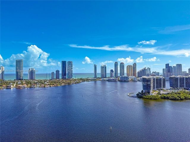 Apartment for sale  Unit #2813 - photo 6009084