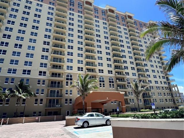 Apartment for rent  Unit #405 - photo 6151972