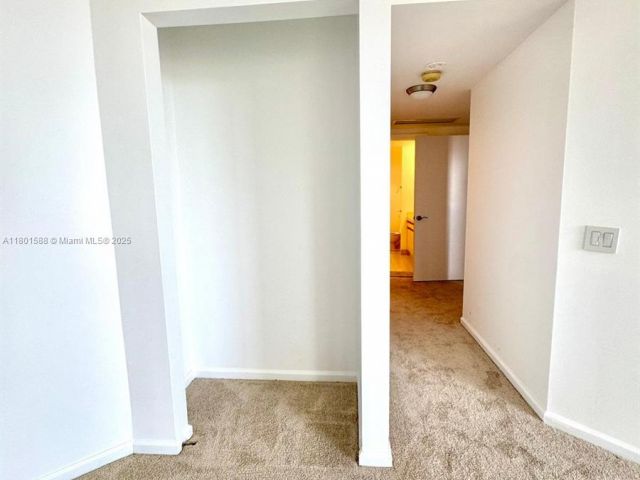 Apartment for sale  Unit #810 - photo 6009501