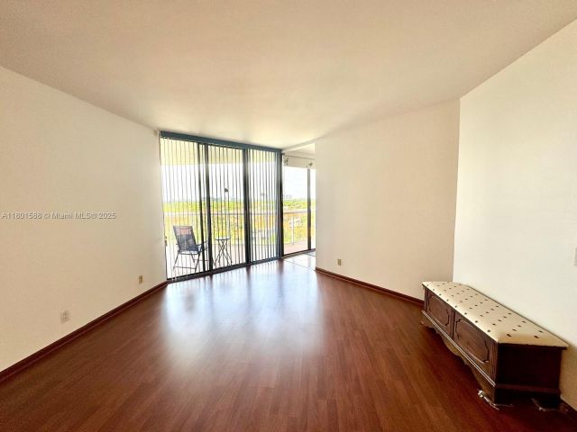 Apartment for sale  Unit #810 - photo 6009506