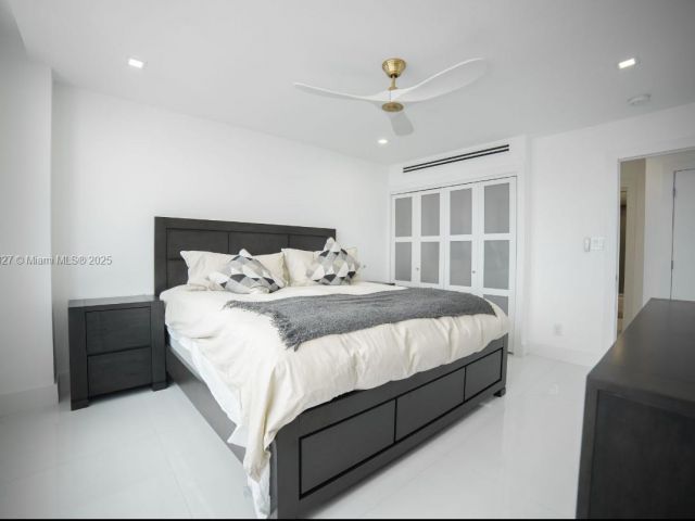 Apartment for rent  Unit #14K - photo 6012893