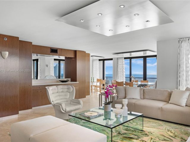 Apartment for sale  Unit #27-K - photo 6009602