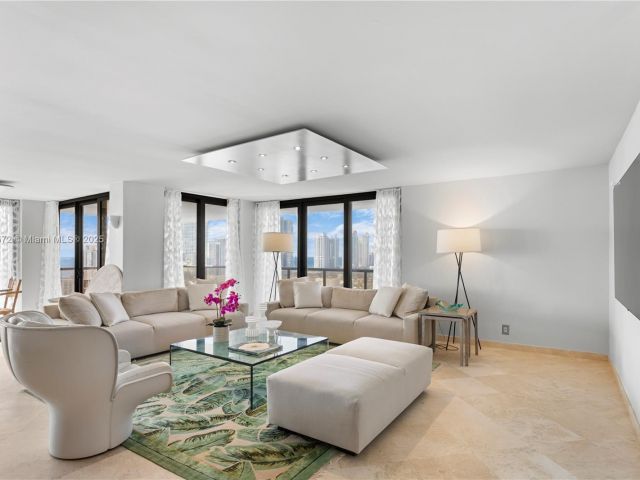 Apartment for sale  Unit #27-K - photo 6009603