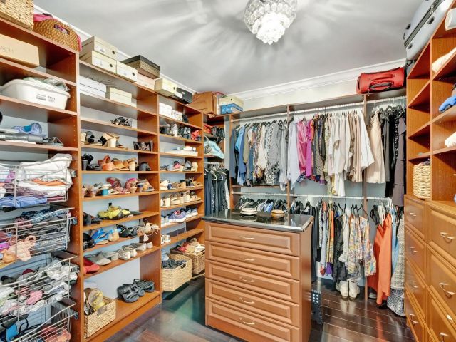 Home for sale at 2601 NE 27th Ter - photo 6034782