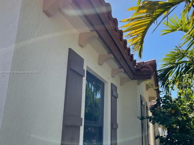 Home for sale at 15400 SW 176 LN - photo 6006901