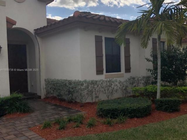 Home for sale at 15400 SW 176 LN - photo 6006915