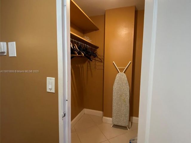 Apartment for sale  Unit #403 - photo 6012910