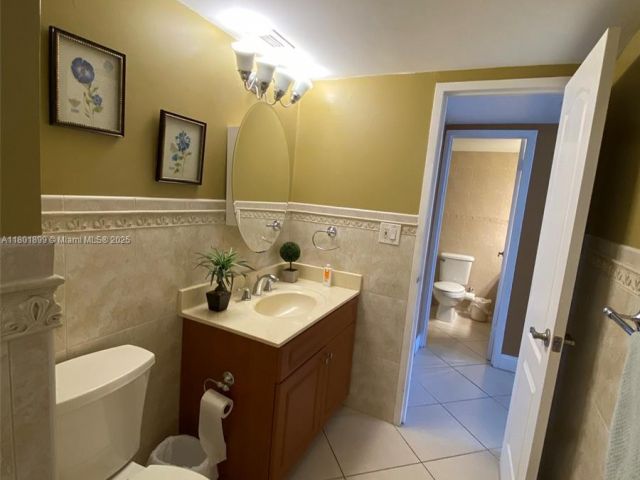 Apartment for sale  Unit #403 - photo 6012915