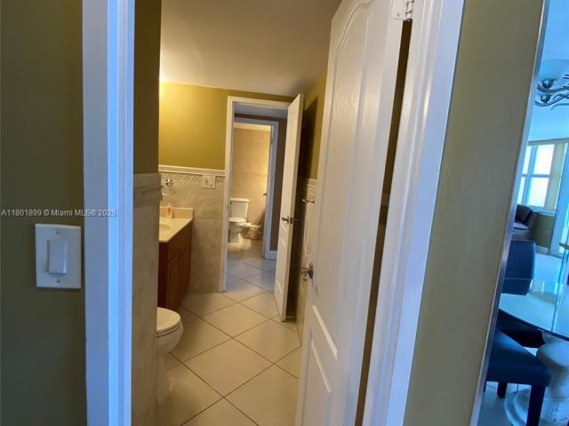 Apartment for sale  Unit #403 - photo 7432944