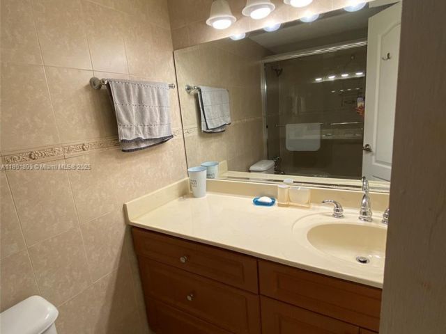 Apartment for sale  Unit #403 - photo 7432947