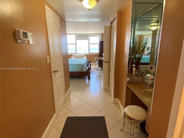 Apartment for sale  Unit #403 - photo 7432949