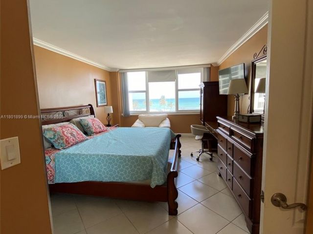 Apartment for sale  Unit #403 - photo 7432953