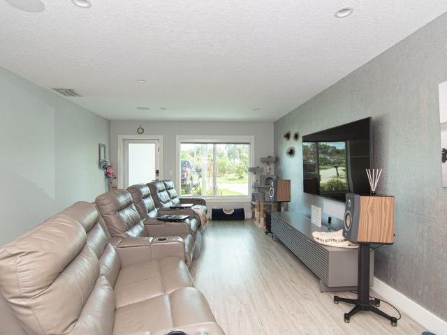 Home for rent at 3251 NW 65th St - photo 6031972