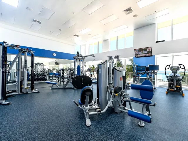 2-bedroom condo for sale in Sunny Isles Beach - 16699 Collins Ave 3401 - MondialRealty