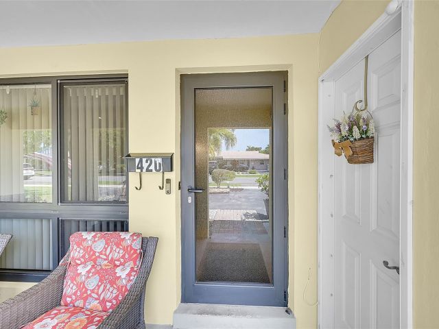 Home for sale at 420 SE 5th St - photo 6038415