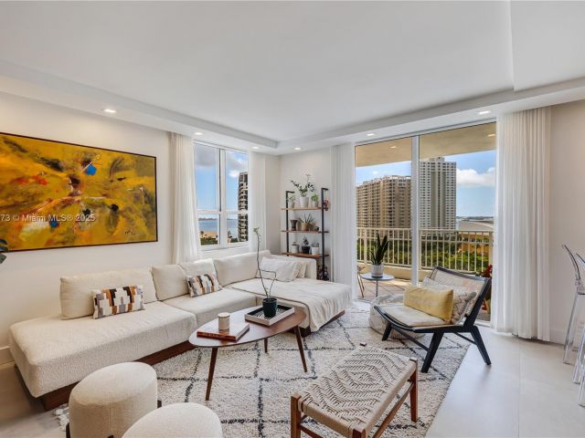 Apartment for rent  Unit #1110 - photo 6016720