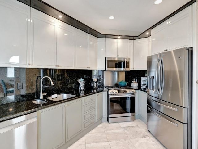 Home for sale at 1788 Bay Dr 25 - photo 6028264