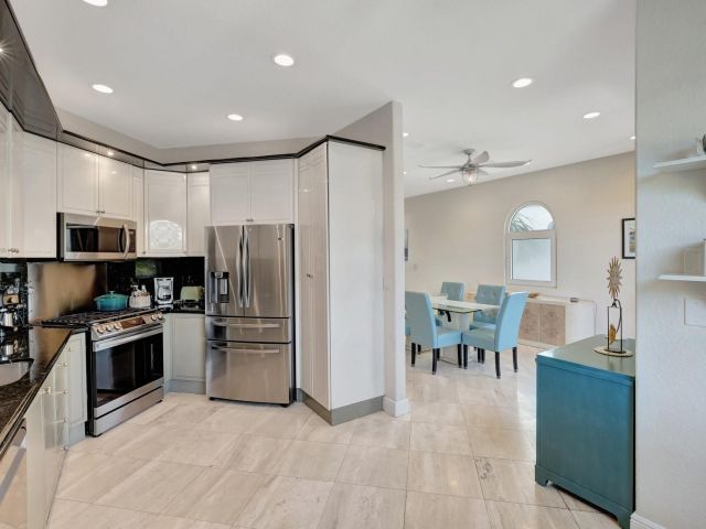 Home for sale at 1788 Bay Dr 25 - photo 6028267