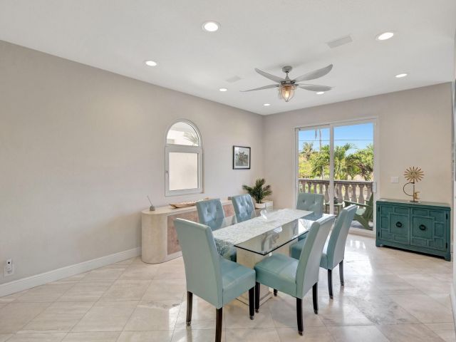 Home for sale at 1788 Bay Dr 25 - photo 6028271