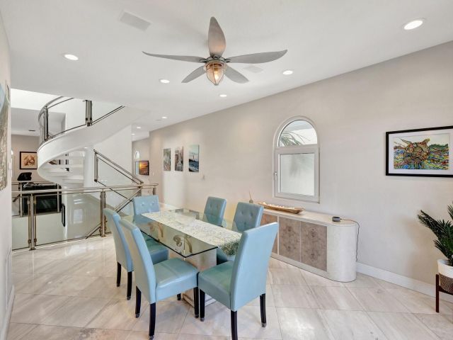 Home for sale at 1788 Bay Dr 25 - photo 6028272