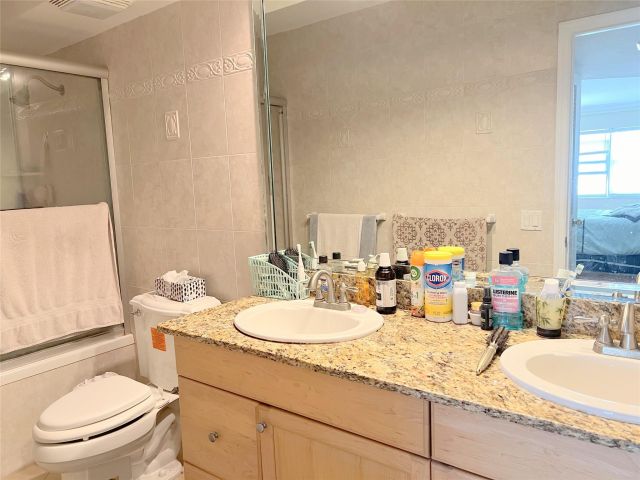 Apartment for rent  Unit #1003S - photo 6017940