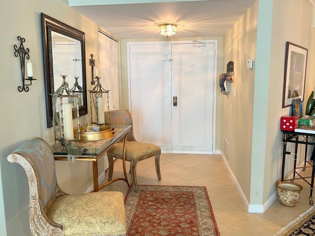 Apartment for rent  Unit #1003S - photo 6017944