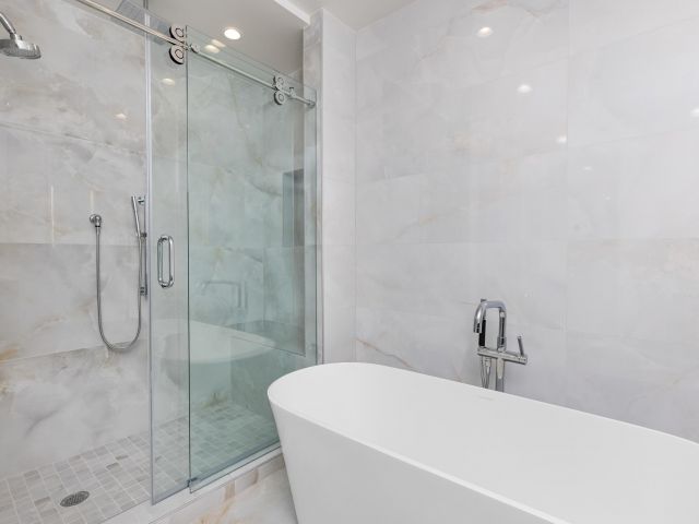 Apartment for rent  Unit #205 - photo 6018437