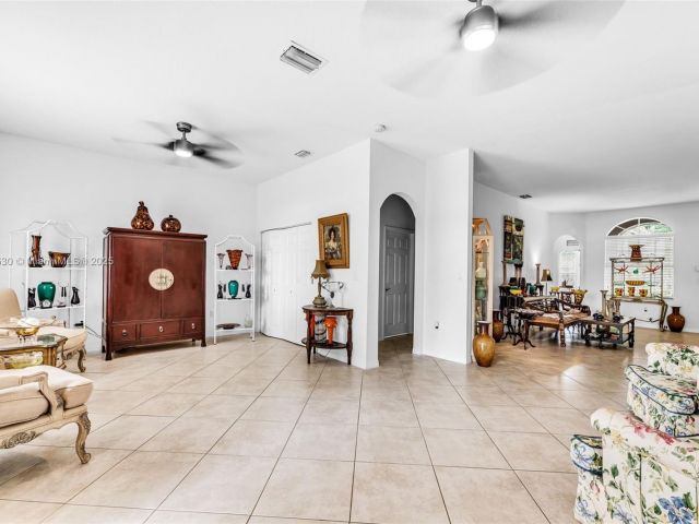 Home for sale at 2819 Augusta Ln - photo 6025102