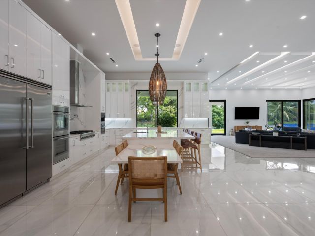 Home for sale at 18074 Sentinel Circle - photo 6083270