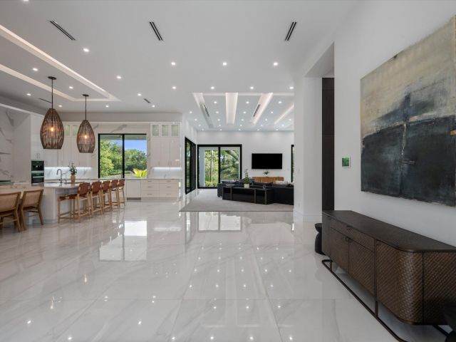 Home for sale at 18074 Sentinel Circle - photo 6083277