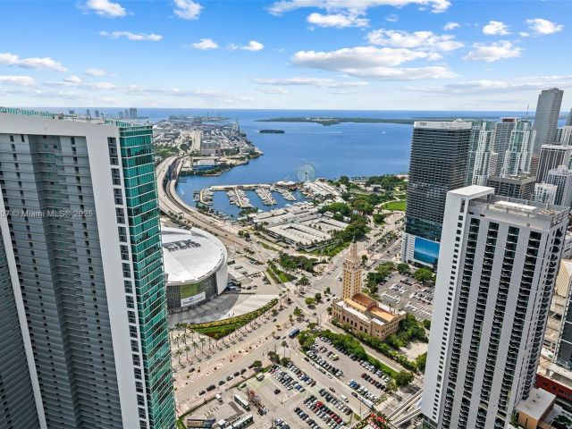 Apartment for sale  Unit #PH 5401 - photo 6017100