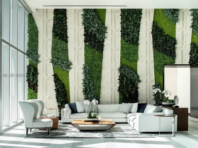 5-bedroom condo for sale in Miami - 851 NE 1st Ave PH 5401 - MondialRealty