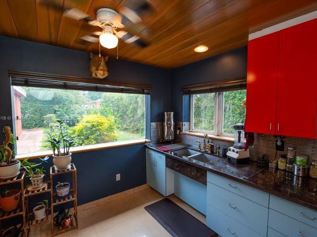 Home for sale at 16910 NE 8th Ct - photo 6012133