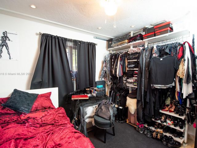 Home for sale at 16910 NE 8th Ct - photo 6012137