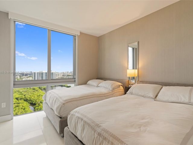 Apartment for rent  Unit #2715 - photo 6028572