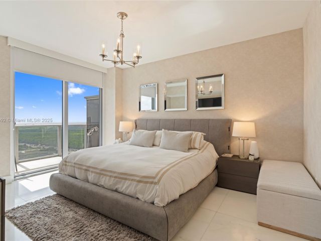 Apartment for rent  Unit #2715 - photo 6028576