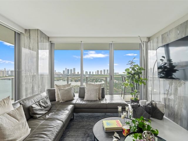 Apartment for rent  Unit #2715 - photo 6028580