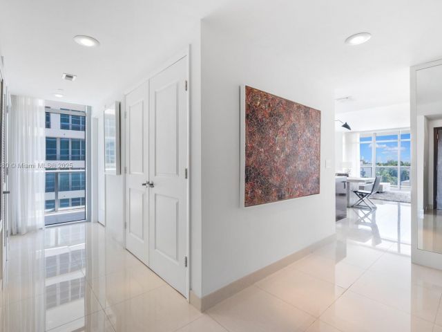 Apartment for sale  Unit #S-503 - photo 6013023