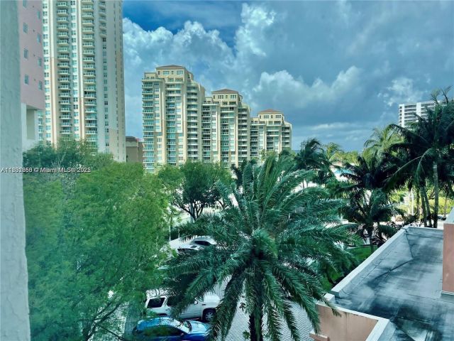 Apartment for sale  Unit #510 - photo 6028098