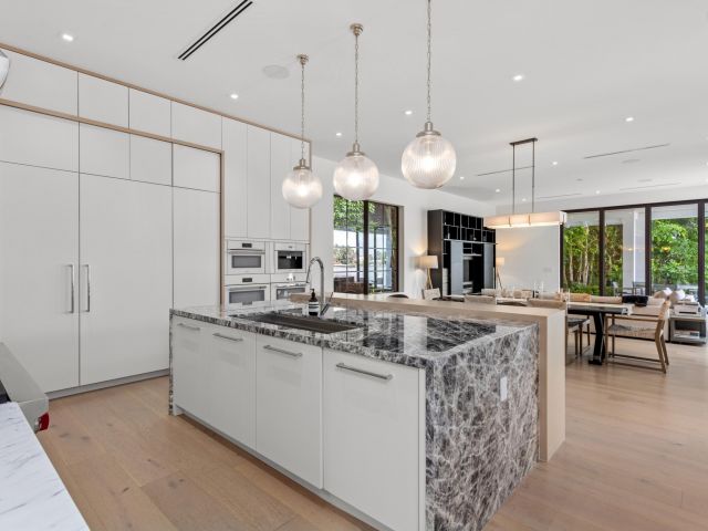 Home for rent at 1014 Melaleuca Road - photo 6058193