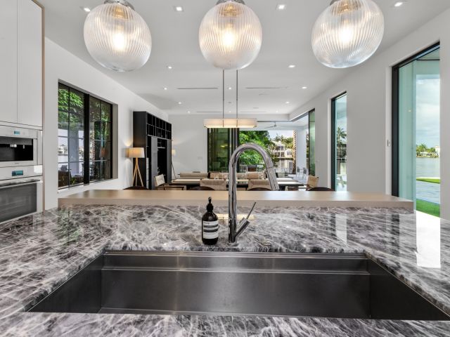 Home for rent at 1014 Melaleuca Road - photo 6058195